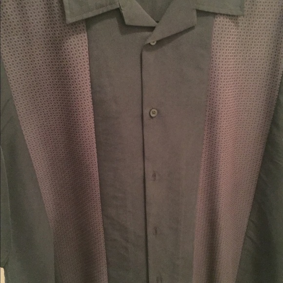 Van Heusen men’s camp shirt - Picture 3 of 4